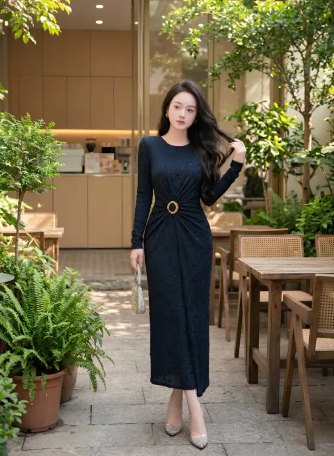 Đầm Body Chấm Bi Nhấn Khoen Eo Sang Trọng