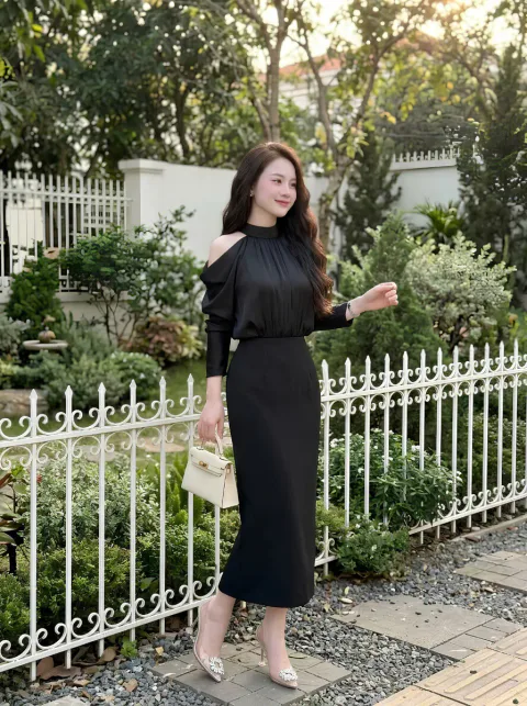 Đầm Body Umi Lụa Khoét Vai