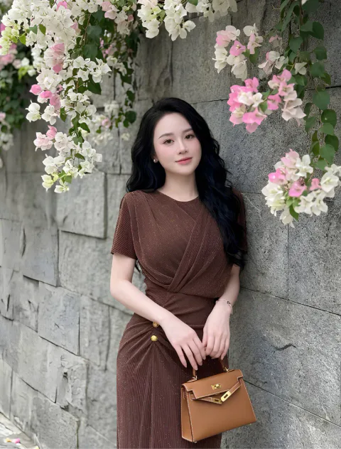 Đầm Body Nhũ Lưới Ánh Kim Cao Cấp