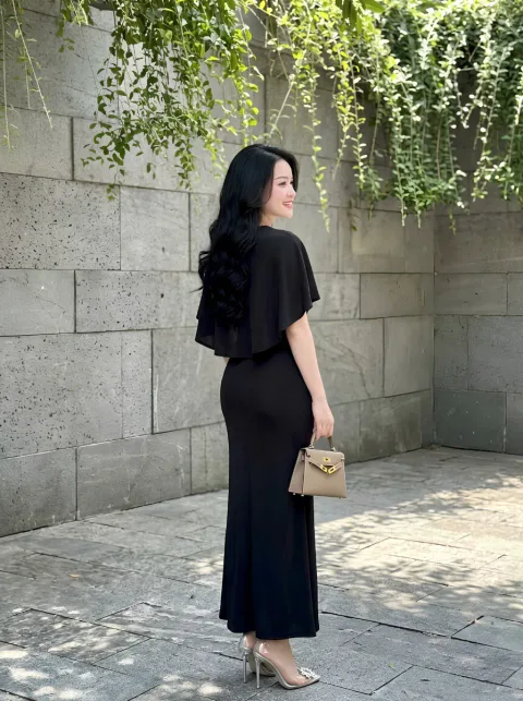 Đầm Cổ Vuông Tay Choàng Cánh Tiên Cao Cấp