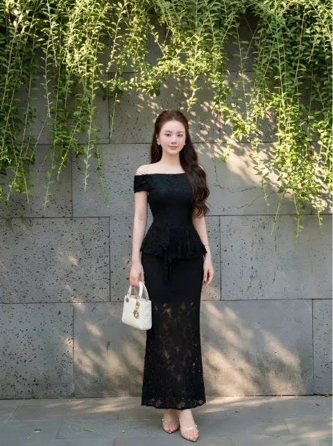 Đầm Ren Peplum Trễ Vai Cao Cấp