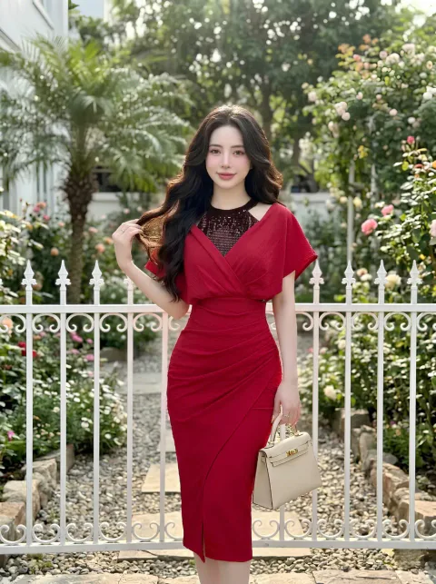 Đầm Cổ Yếm Umi Phối Kim Sa