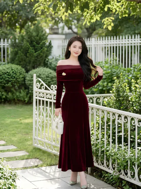 Đầm Nhung Trễ Vai Kèm Tag Sang Trọng
