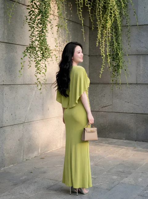 Đầm Cổ Vuông Tay Choàng Cánh Tiên Cao Cấp