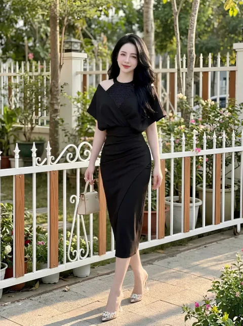 Đầm Cổ Yếm Umi Phối Kim Sa
