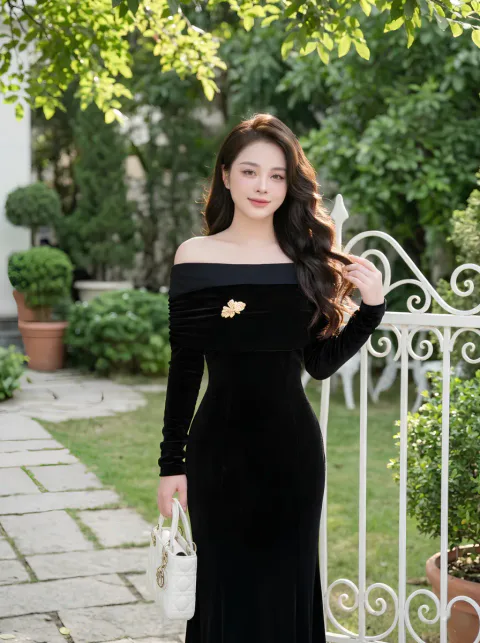 Đầm Nhung Trễ Vai Kèm Tag Sang Trọng